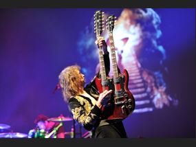 Purple Zeppelin 2019